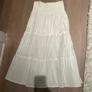 Chic White Maxi Skirt